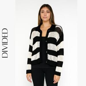 DIVIDED L Black & White Open Knit Cardigan – Lightweight Layer
